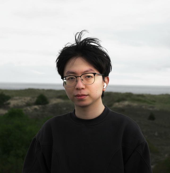 Photo of Yue Huang